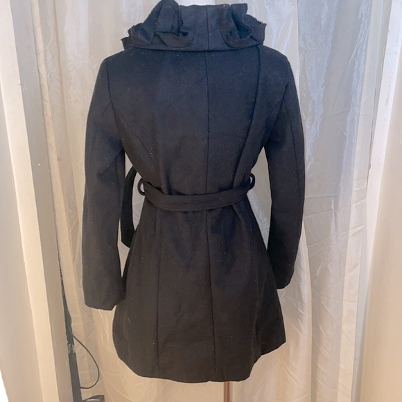 EUC Women’s Heart Soul Black Peacoat with ruffle collar size small - Picture 3 of 8
